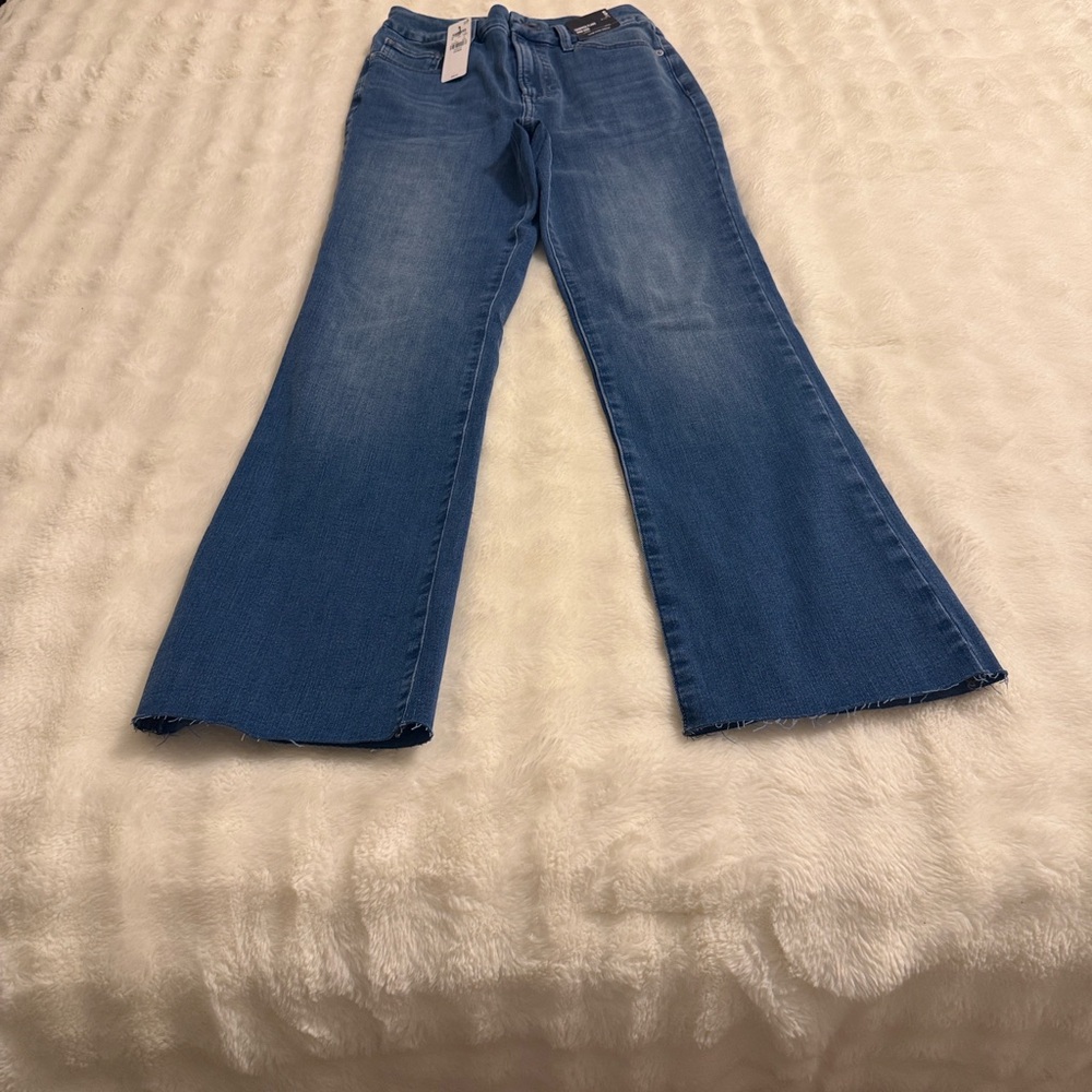 Express Jeans- Cropped Flare Jeans